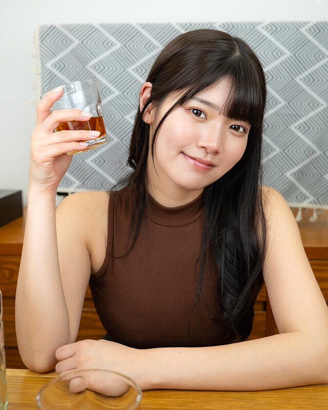 【aquco00133】美木ひなの|フェラ×騎乗位×正常位がヌケる!無防備すぎる美少女|サンプル画像1枚目