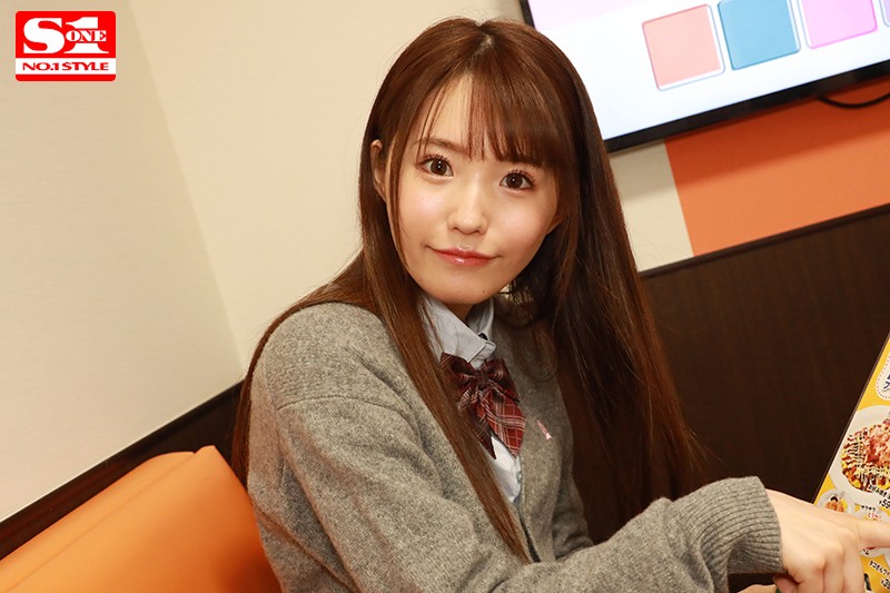 【sivr00127】乙白さやか｜制服美少女JKのパンチラ＆太ももがヌケる！｜サンプル画像3枚目