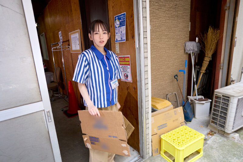 【urvrsp00510】西元めいさ｜痴女な美少女と正常位中出しがヌケる！バイト休憩中ヌキヌキｗ｜サンプル画像5枚目