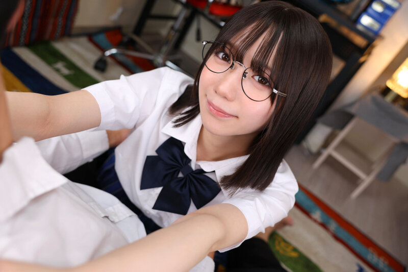 【urvrsp00513】日向由奈｜めがねの美少女JKとワキ見せ正常位がヌケる！｜サンプル画像3枚目