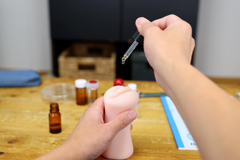 【urvrsp00546】幼馴染のお姉ちゃん。何日も媚薬漬けにしてアへ顔ベロチューで最強の性奴●に作りあげた｜依本しおり｜サンプル画像3枚目