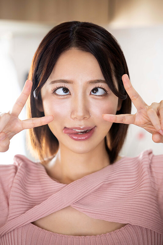 【vrkm01681】美咲かんな｜アヘ顔ピース正常位中出しがヌケる！｜サンプル画像3枚目