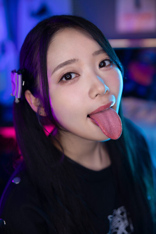 【vrkm01683】二葉エマ｜フェラごっくん＆正常位中出しがヌケる！｜サンプル画像2枚目