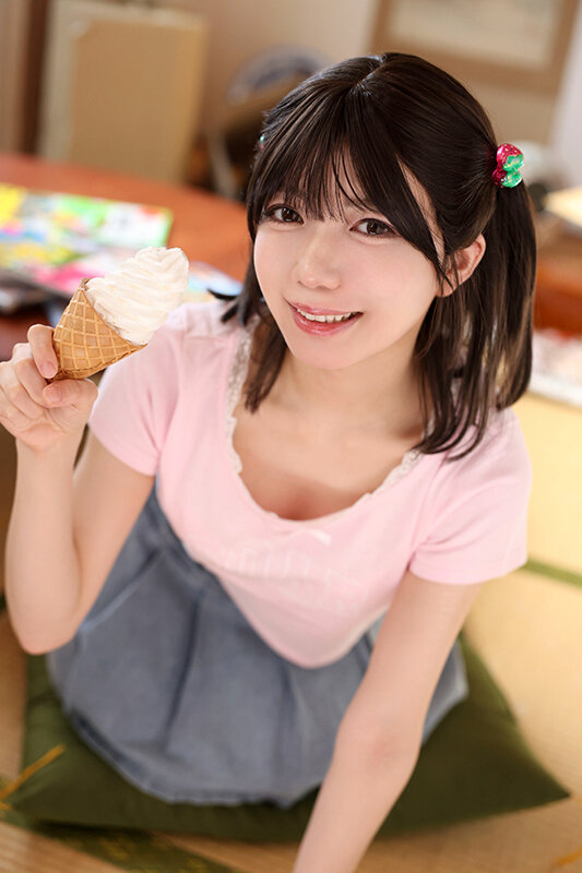 【vrkm01803】日向由奈｜パイパン美乳の女の子に中出しが抜ける！｜サンプル画像3枚目